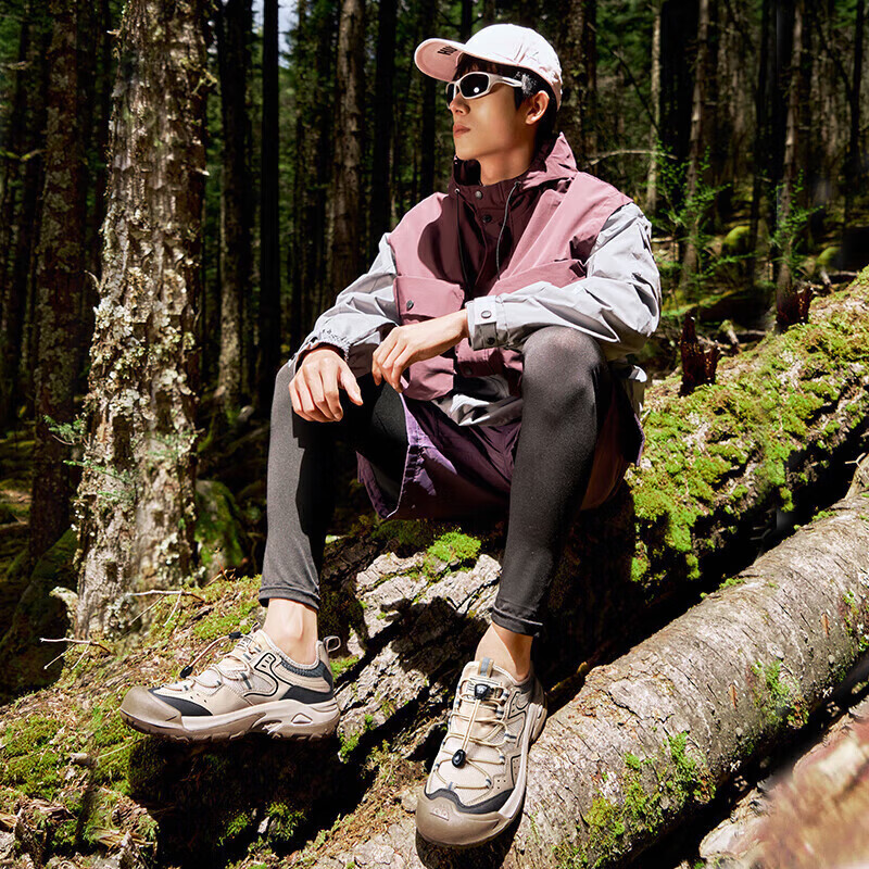 CAMEL Men's Outdoor Hiking Retro Mesh Casual Low-Top Trekking Shoes, G14S342046, Apricot Color, Size 41