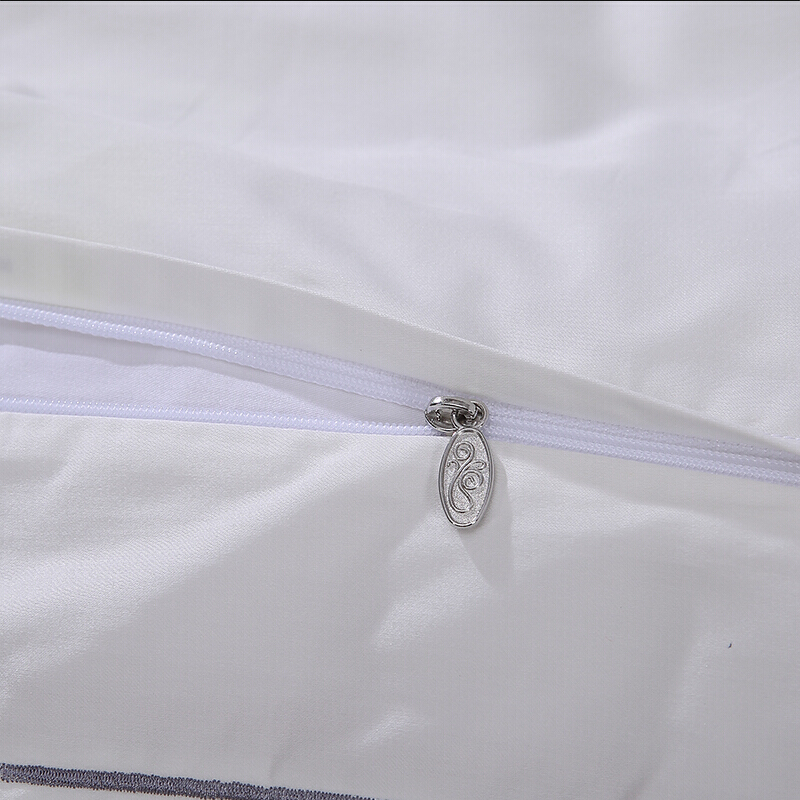 FUANNA Home Textiles HOTEL Series Bedding Set, 4 Pieces, 80S Count Cotton Sateen...