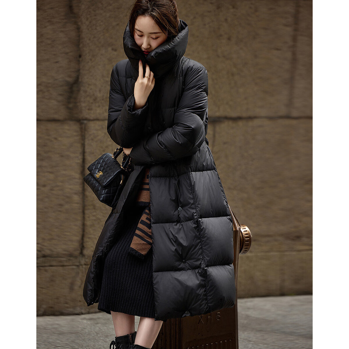 Demana City Light Outdoor Winter 400T Spring Yarn Dyeing, Elastic, Fluffy 90% Du...