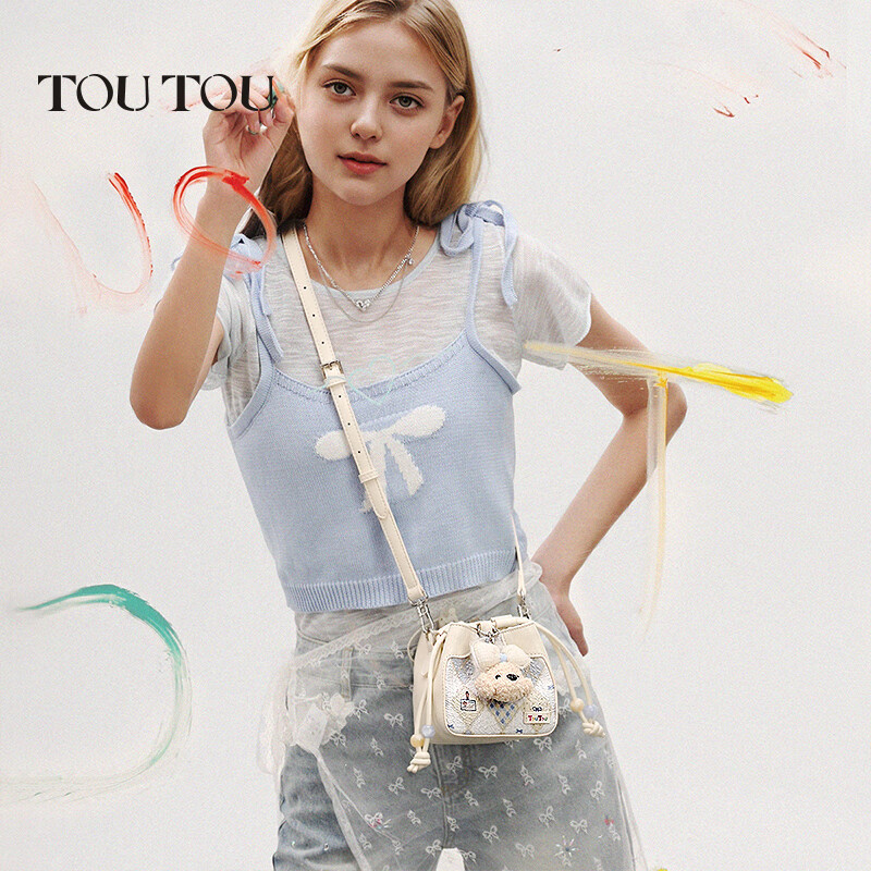 Toutou Women's Bag Spring New Crayon Puppy Shumai Drawstring Bucket Bag Single S...
