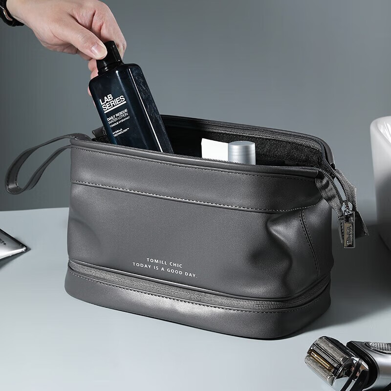 ToMill Men's Travel Toiletry Bag, Portable Large Capacity Cosmetic Organizer, Ch...