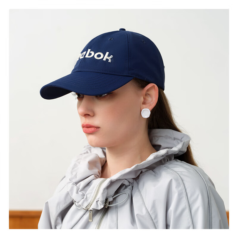 Reebok Lightweight Breathable Face-Flattering Classic Baseball Cap, Casual Sport...