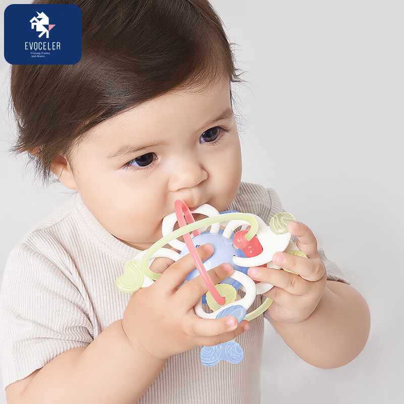 EVOCELER Newborn Manhattan Teething Ball, Infant Toy, 0-1 Year Old Baby Teether