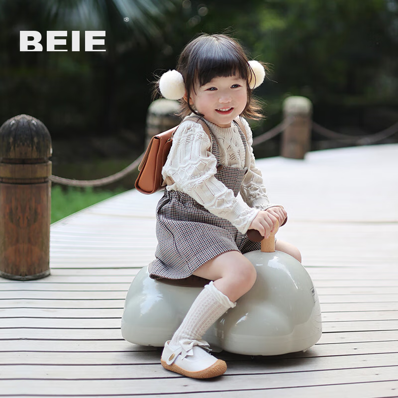 BEIE Peanut Car Children's Twist Car for 1-3 Year Old Toddlers, Gourd Car with S...