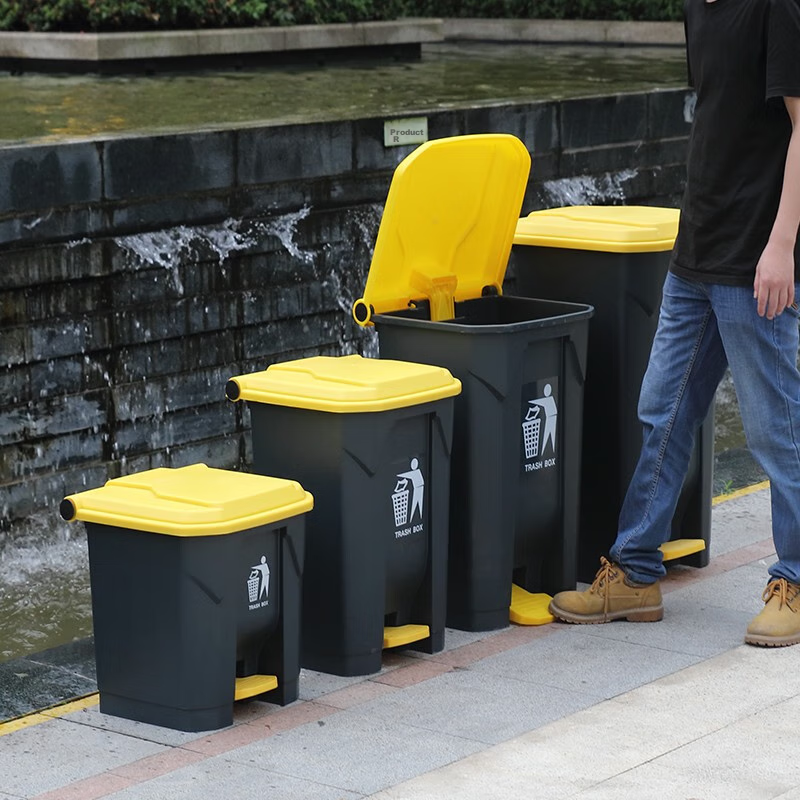 Puchu 50L Pedal Trash Can with Lid, Large Outdoor Garbage Bin for Yard, Kitchen,...