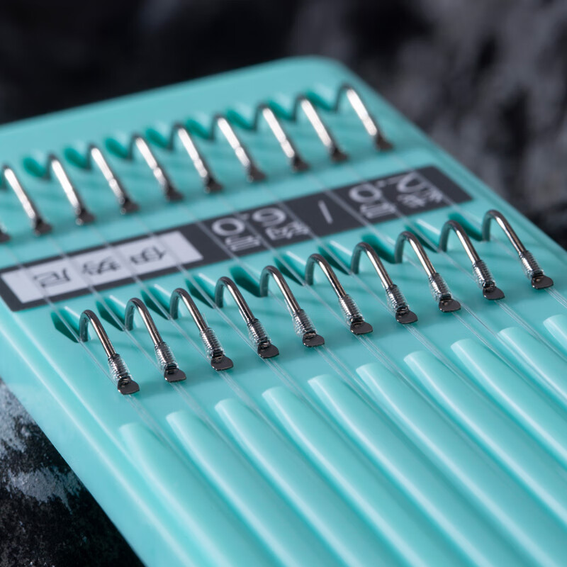 Folk artist Yiseni's pre-tied double hook fishing rig with anti-tangle barbs, re...