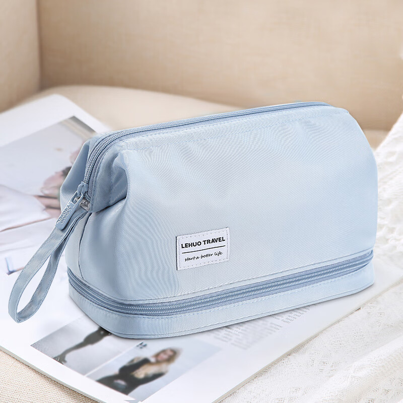 Lively Travel Cosmetic Bag, Portable, for Women, Large Capacity, for Business Tr...