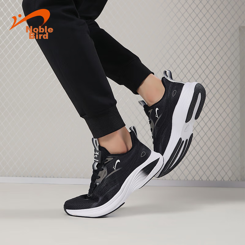 Guirenniao Men's Running Shoes, Black Soft-Soled Sneakers, Lightweight Shock-Abs...